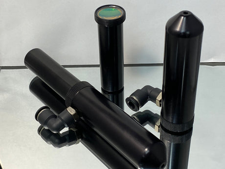 Tubi per lenti da 25 mm di diametro con lente di messa a fuoco ZnSe. o Kit da 3 pezzi + strumento di allineamento